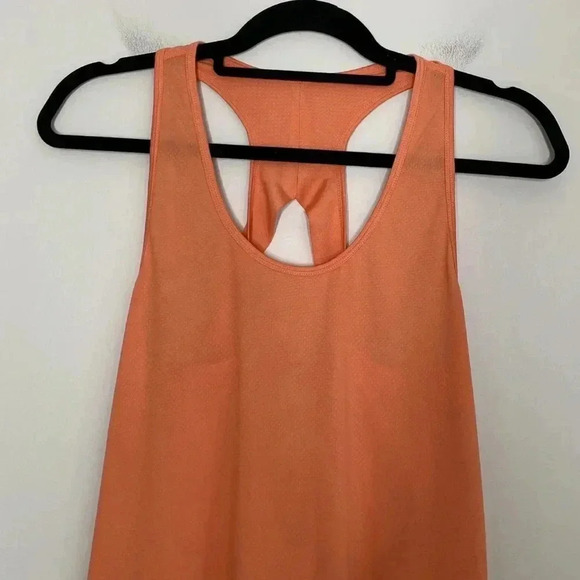 Zyia vented open back tank - Picture 2 of 5